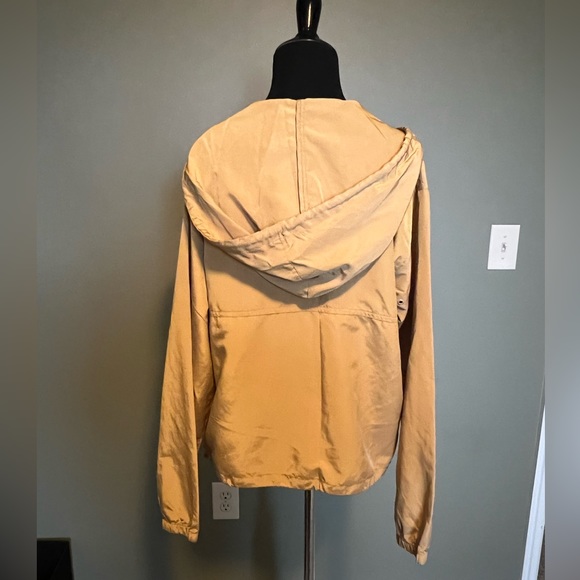 Thread Supply hooded windbreaker pullover. - Picture 10 of 10